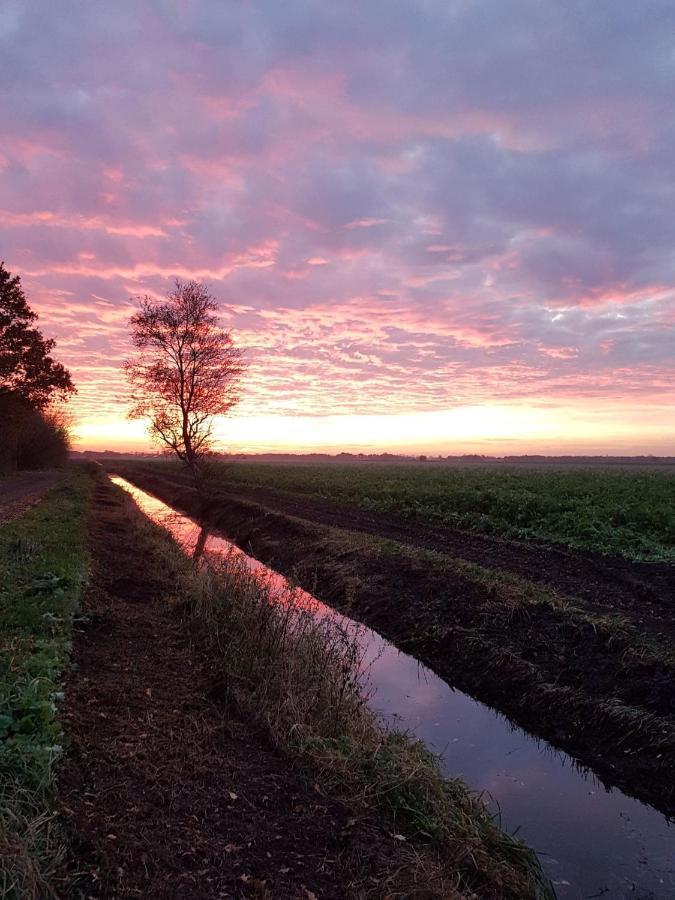 Drenths Landgoed, Welkom Thuis Annerveenschekanaal Esterno foto